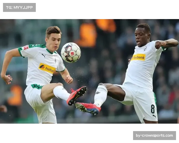 多特蒙德防线站位协同缺陷 肋部空间屡遭对手利用